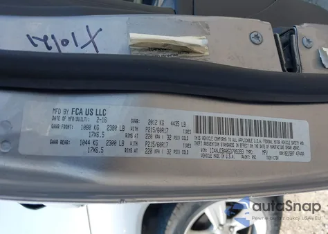 2016 Jeep Compass Sport из США, поврежденный, VIN 1C4NJCBA0GD705393